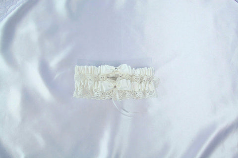 Lace Ivory Ribbon Garter Set GTL205
